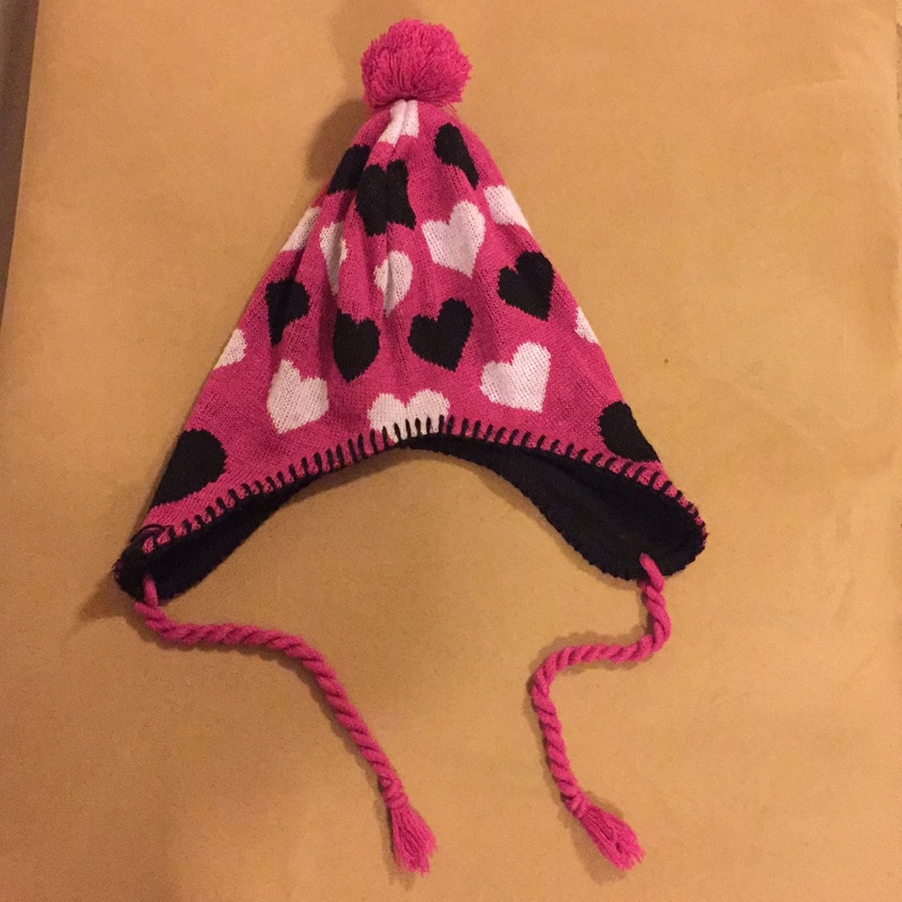 NEW pink hearts hat